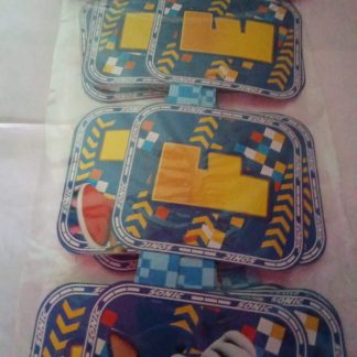 Letrero Móvil Feliz Cumpleaños Sonic                                                                                    Banner decorativo móvil de Sonic the Hedgehog ideal para fiestas infantiles. Incluye piezas para armar con diseño colorido